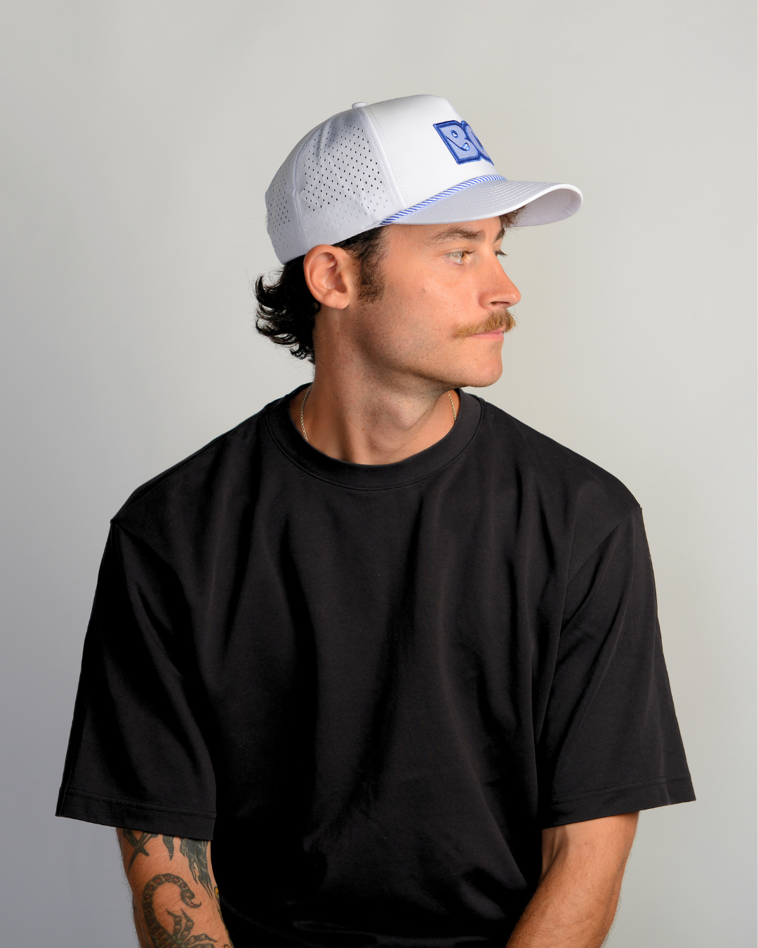 Course Cap - White/Blue